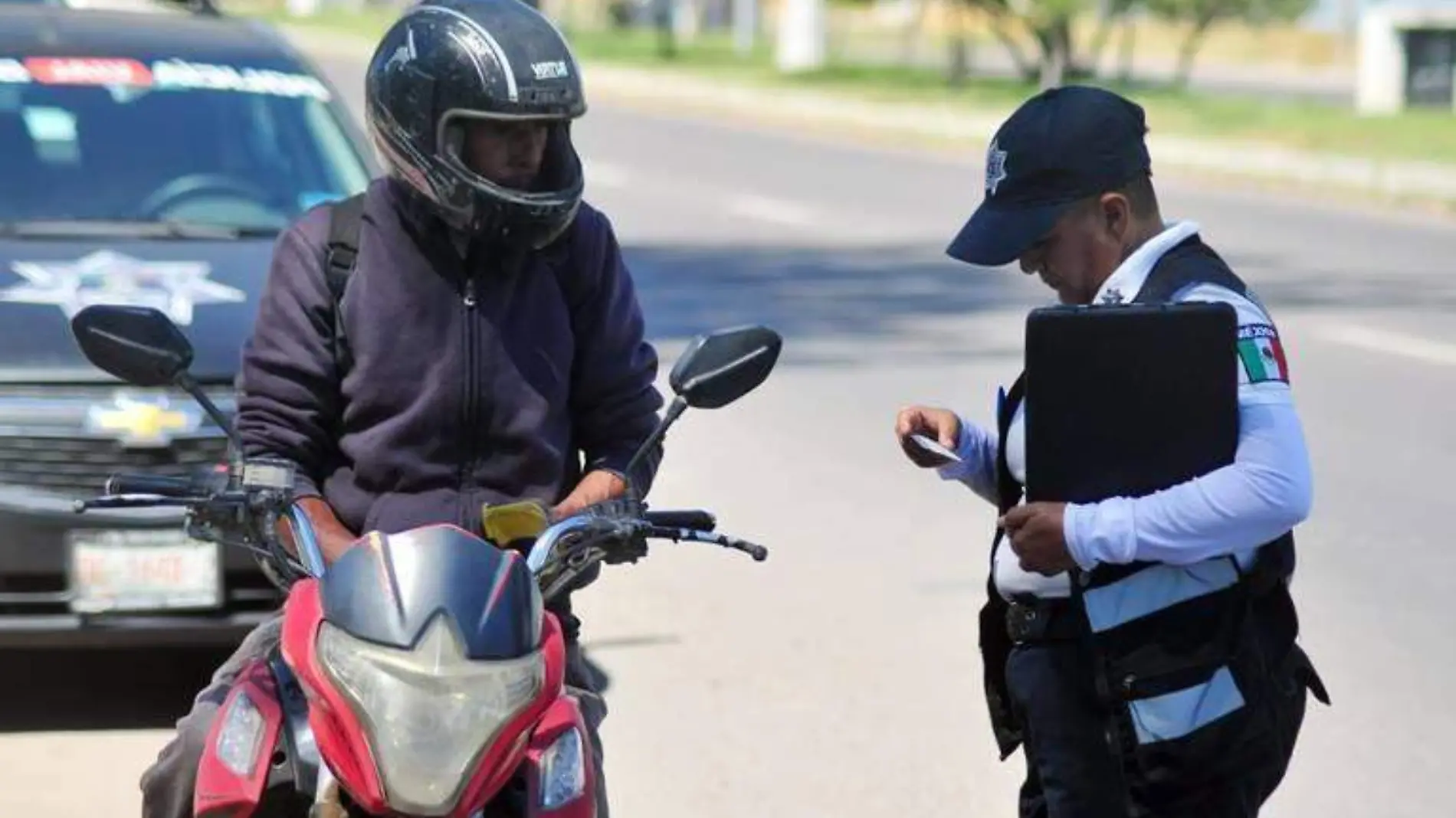 Continúan los retenes para motociclistas en la ciudad de Durango